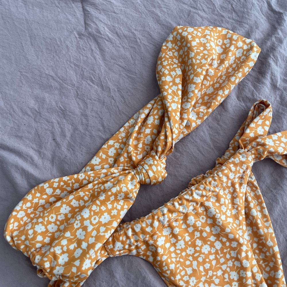 Stone Fox Swim Strapless Top
